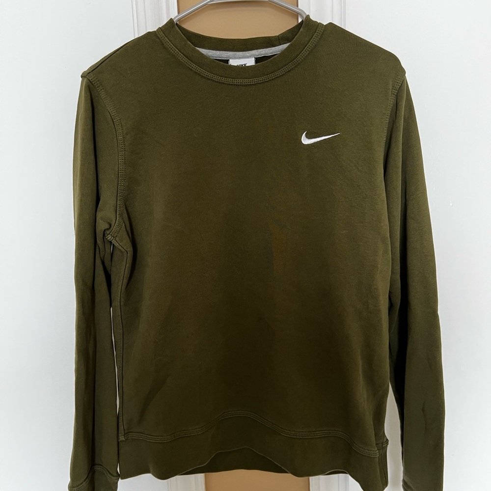 Nike Men's Dark Green Crewneck Sweater